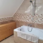 7 Apartment *