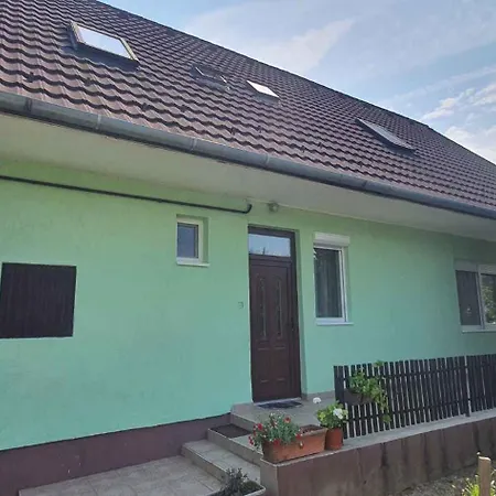 7 Apartment *
